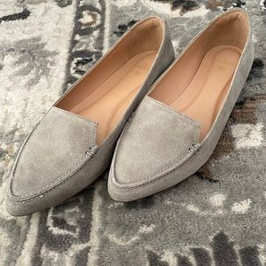 7.5 suede gray flat